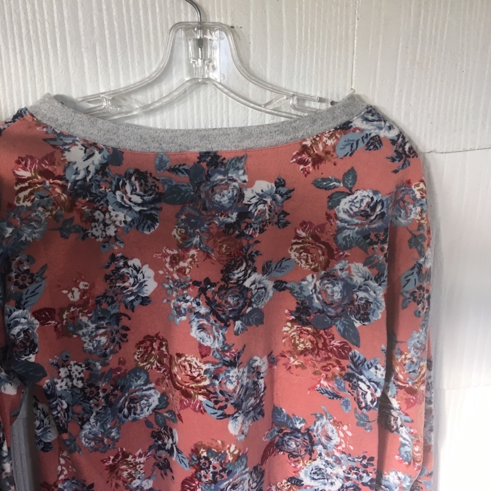 Shirt - Picture 3 of 3